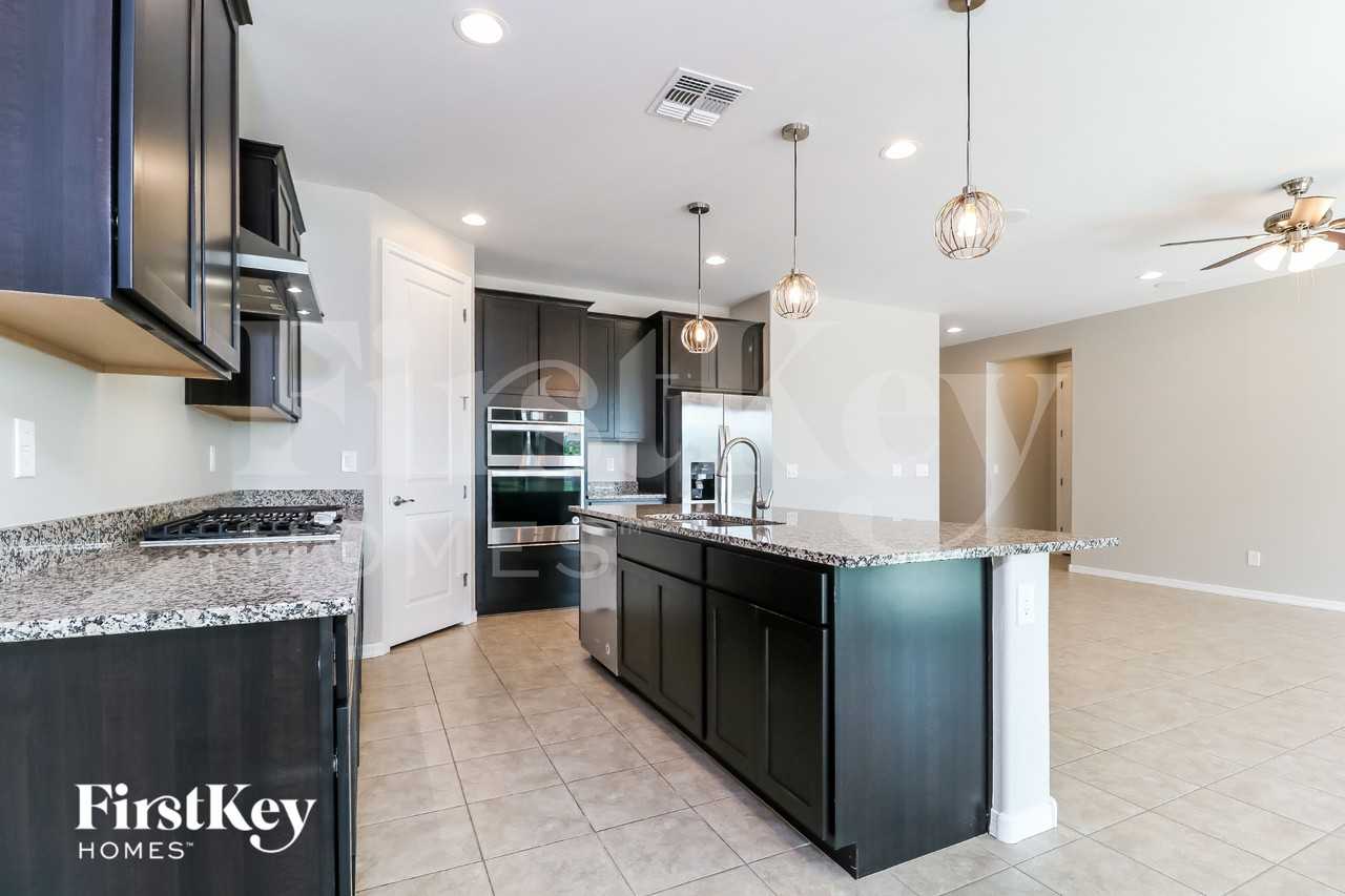 19947 W Moonlight Path - Photo 7 of 15