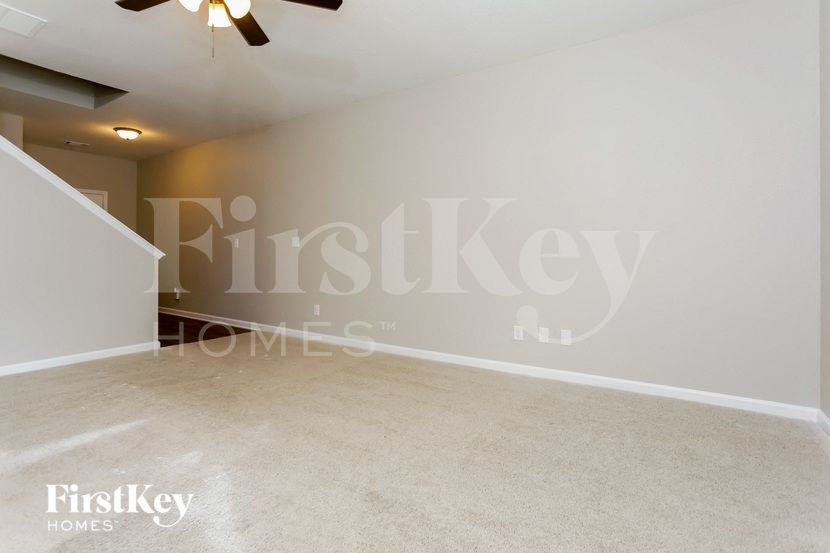 10934 Wheeler Trce - Photo 3 of 15