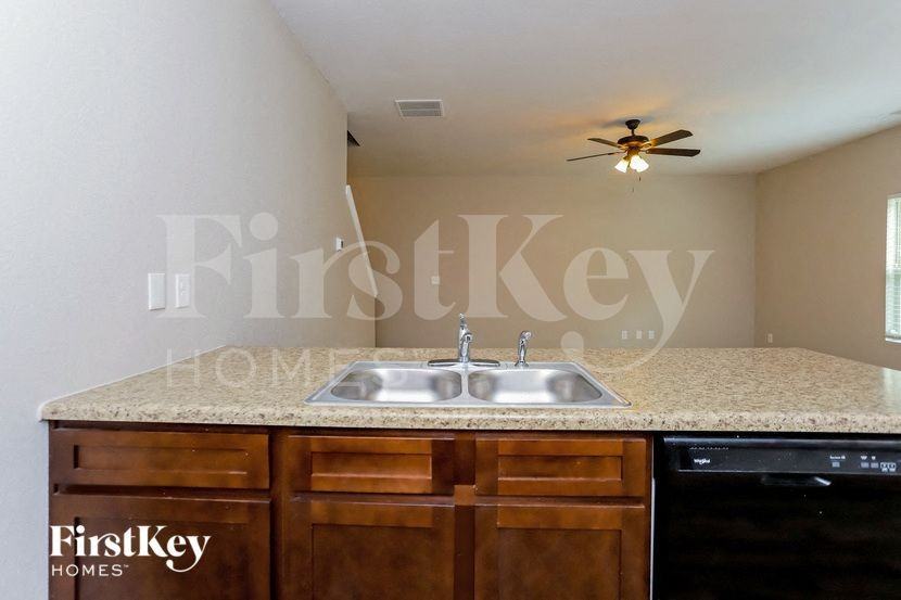 10934 Wheeler Trce - Photo 5 of 15