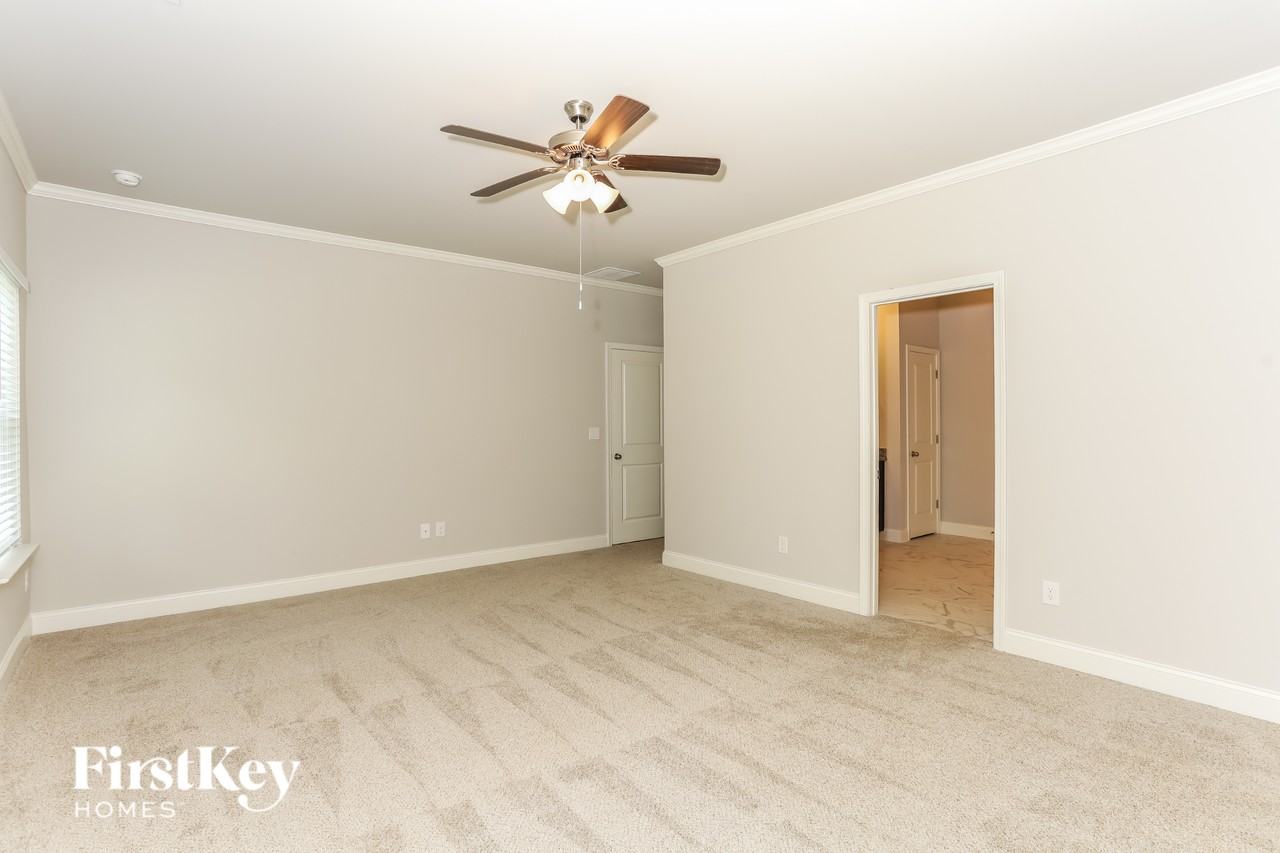 208 Cheshire Dr - Photo 7 of 16