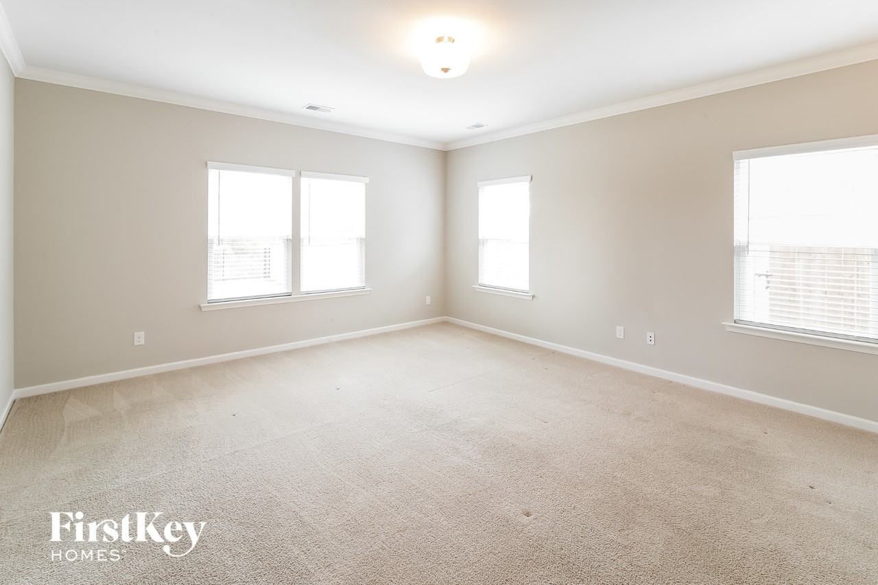 331 Dunlin Dr - Photo 3 of 15