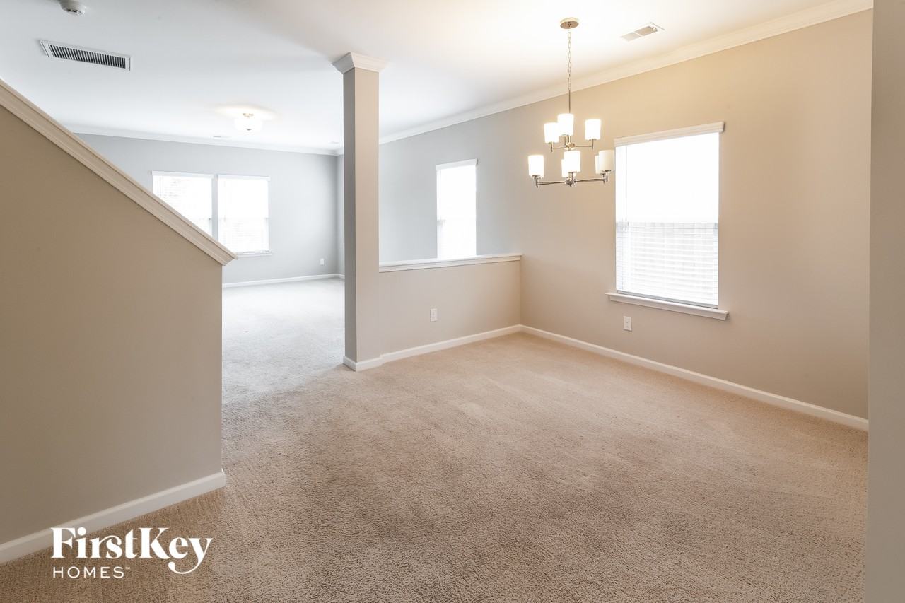 331 Dunlin Dr - Photo 5 of 15