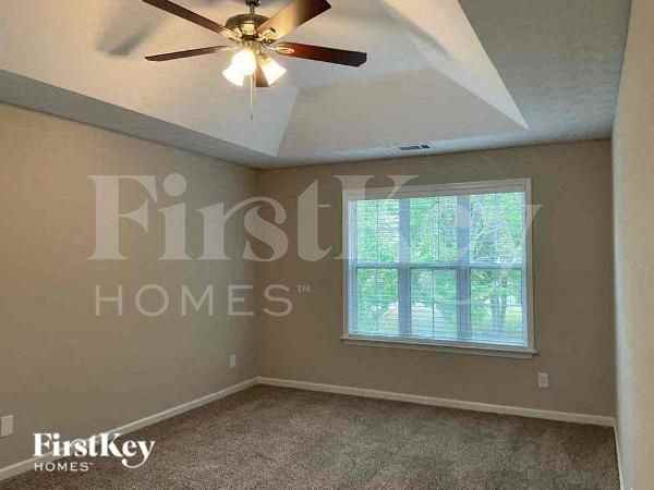 1750 Berry Ct - Photo 7 of 10