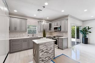 522 Lucky lane - Photo 1 of 1