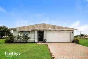 featured image of 1828 Nw 13th Ter