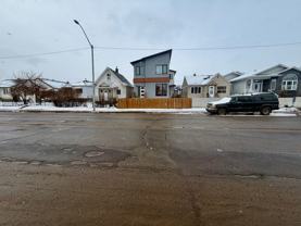 11234 95 St Nw Uppr - Photo 1 of 1