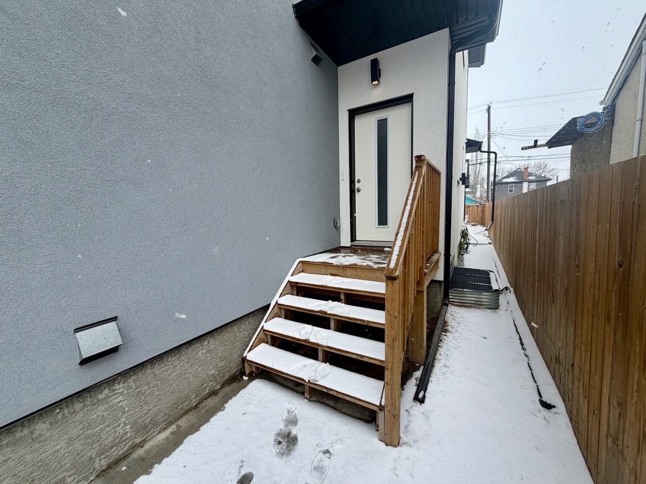 11234 95 St Nw Uppr - Photo 4 of 24