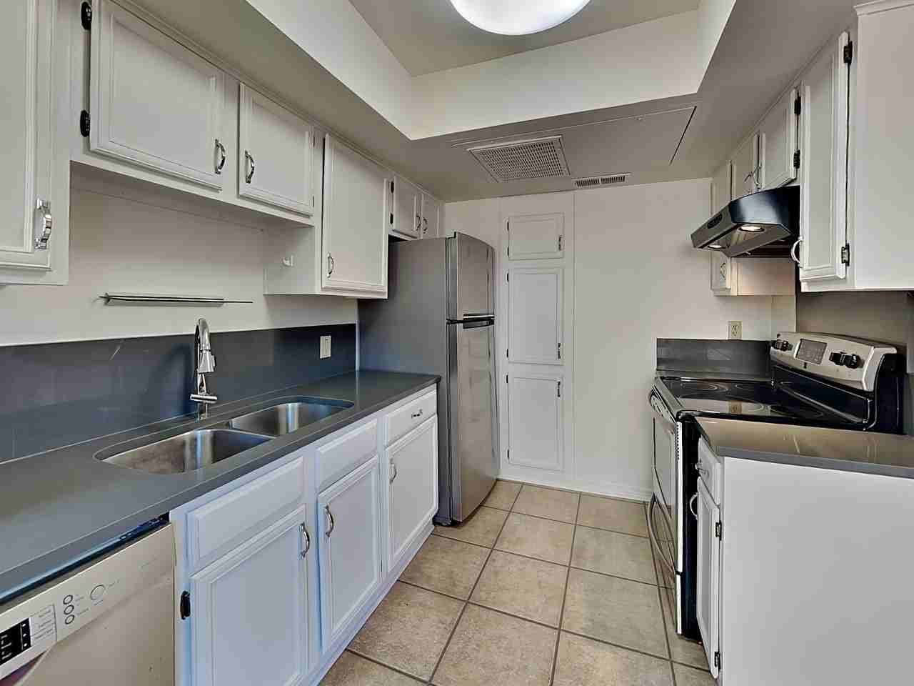 6442 Bordeaux Ave - Photo 6 of 19