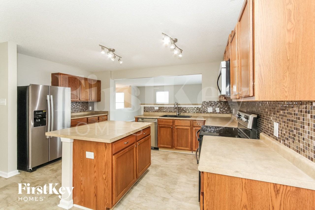 108 Brinkley Park Ct - Photo 5 of 14