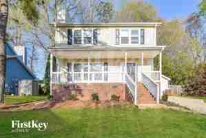 featured image of 4706 Pine Hollow Ln