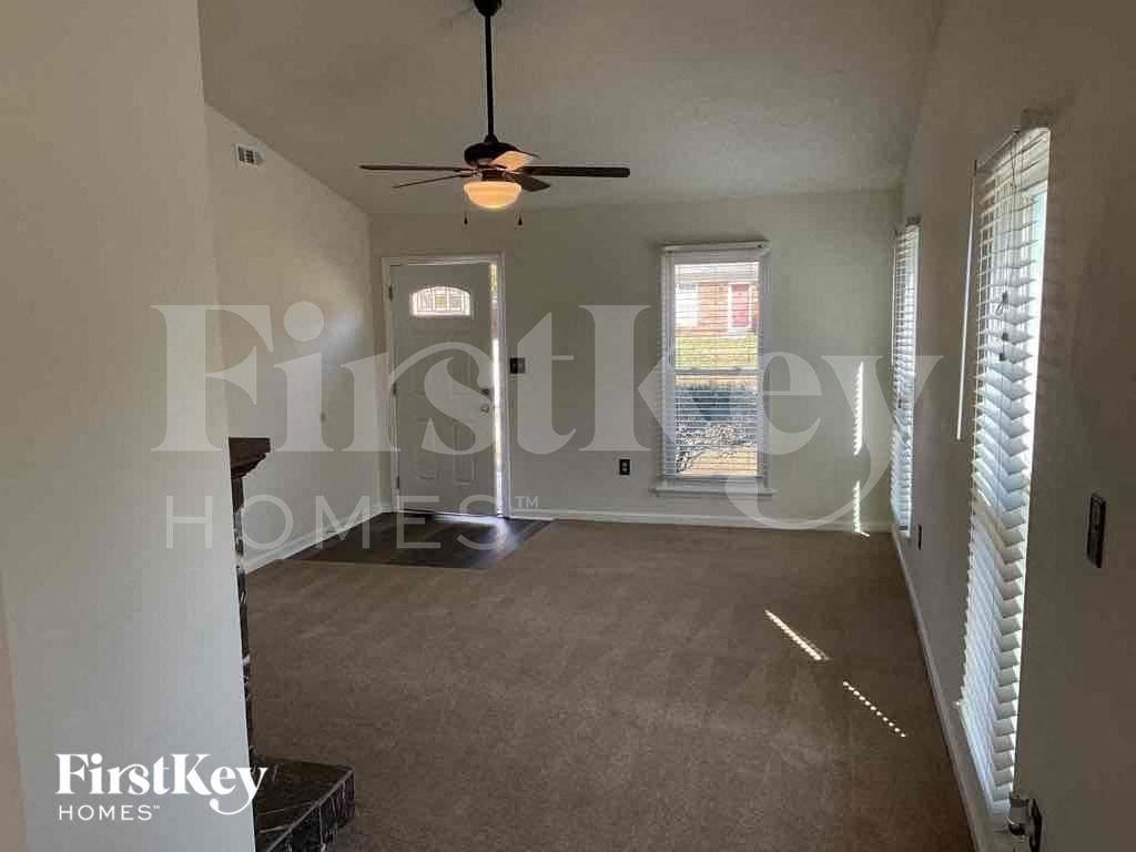 7938 Lindfield Ct - Photo 3 of 20