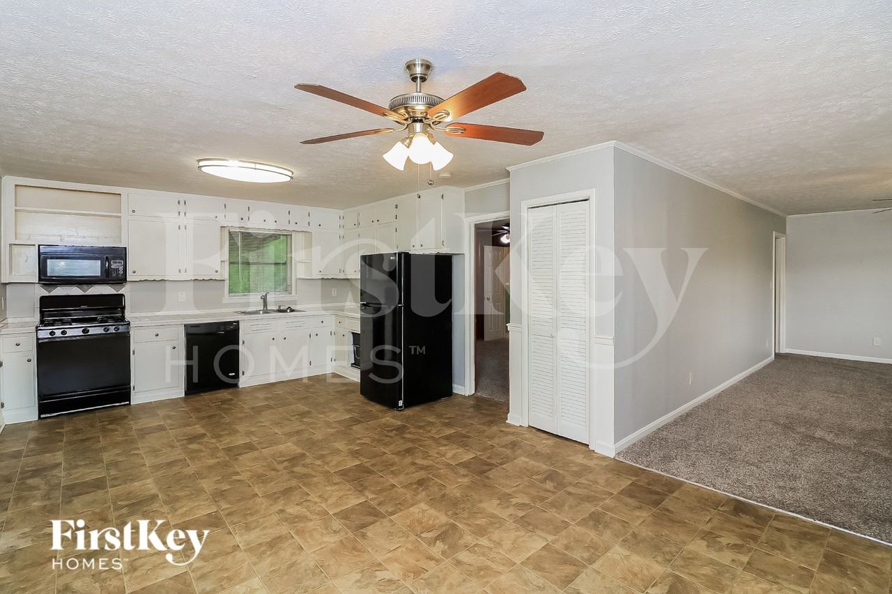 944 Villa Rica Rd Sw - Photo 6 of 16