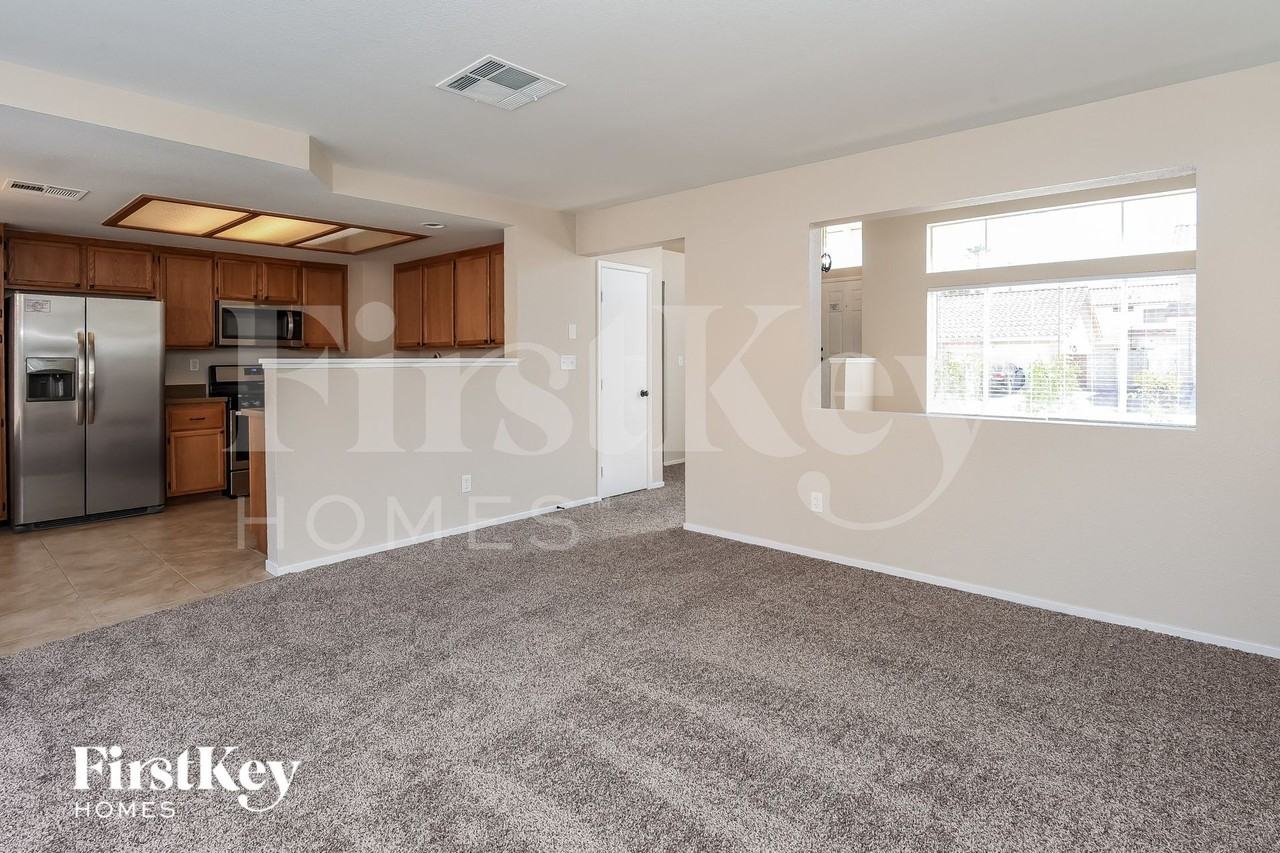 1416 Grey Knoll Cir - Photo 6 of 15