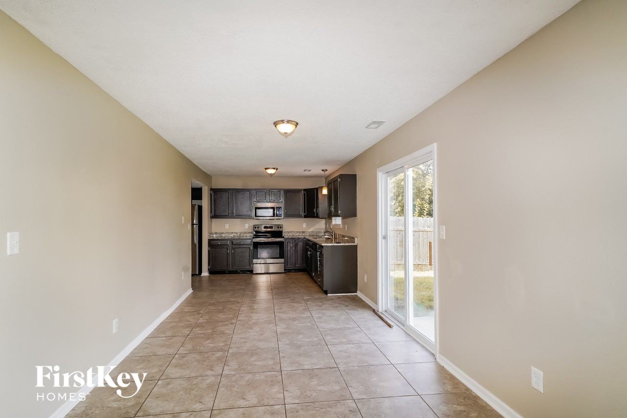 9106 Bagley Way - Photo 3 of 15