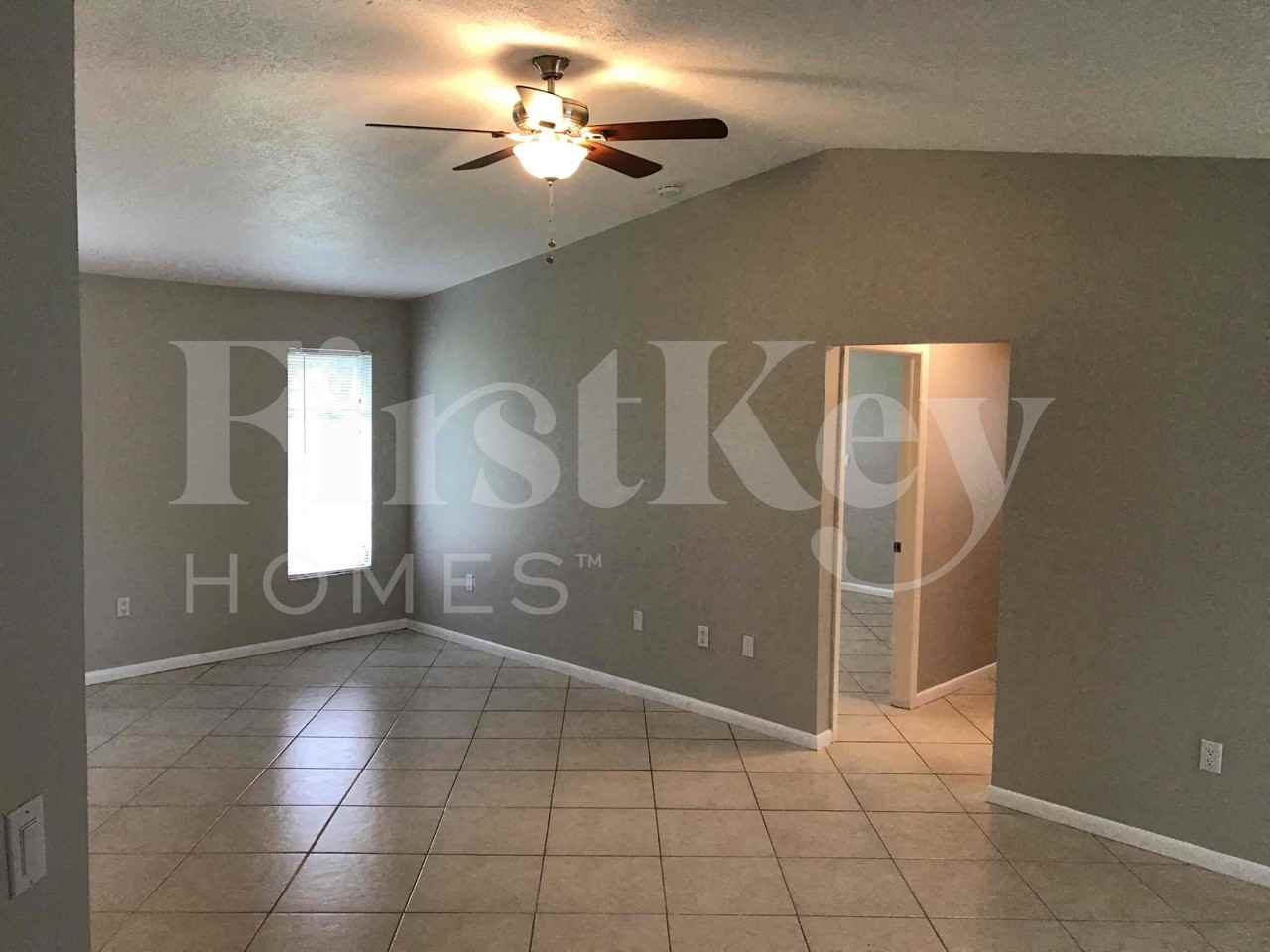 904 Se 34th Ter - Photo 6 of 30