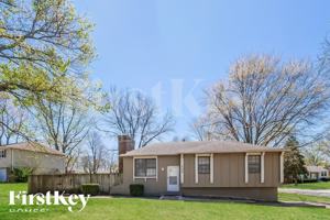 featured image of 700 Nw Oxford Dr