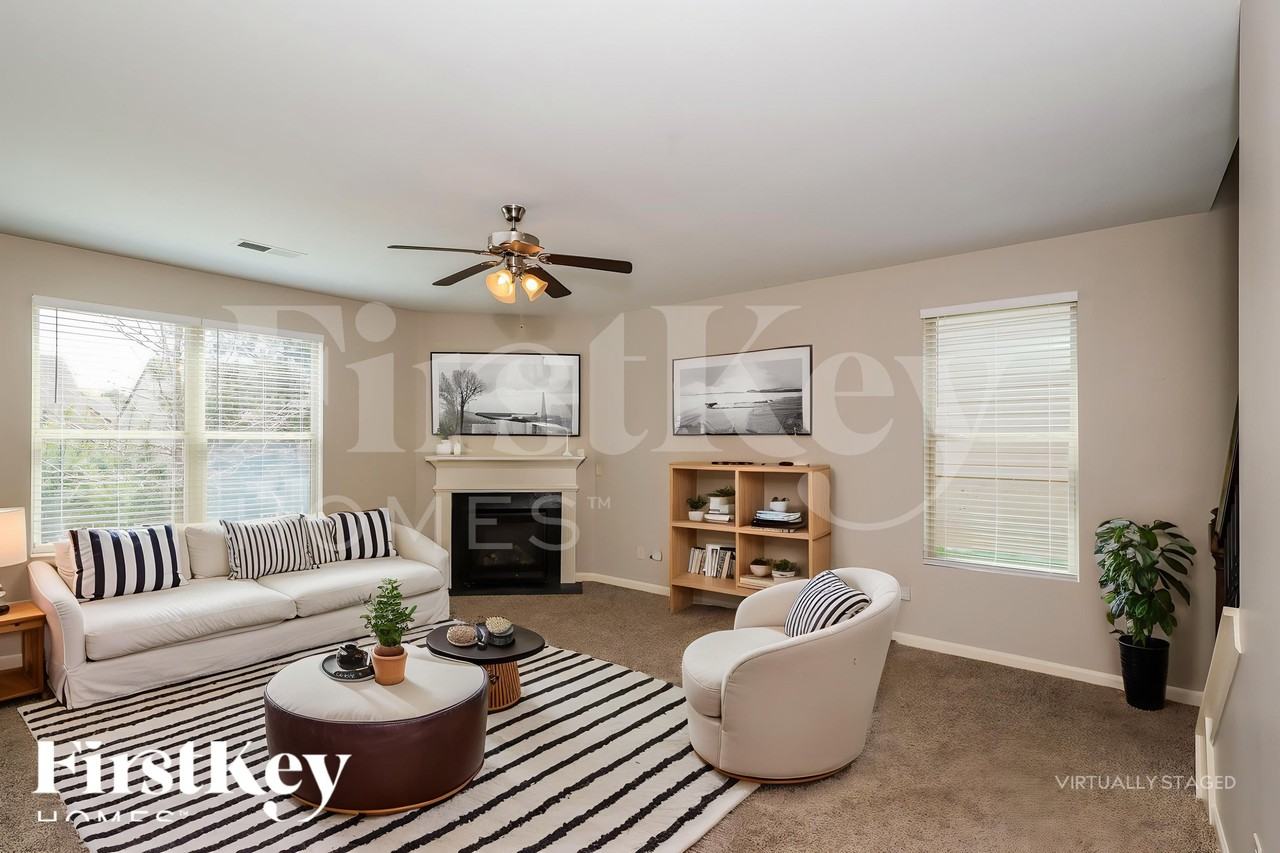 4682 Brookwood Pl - Photo 3 of 19