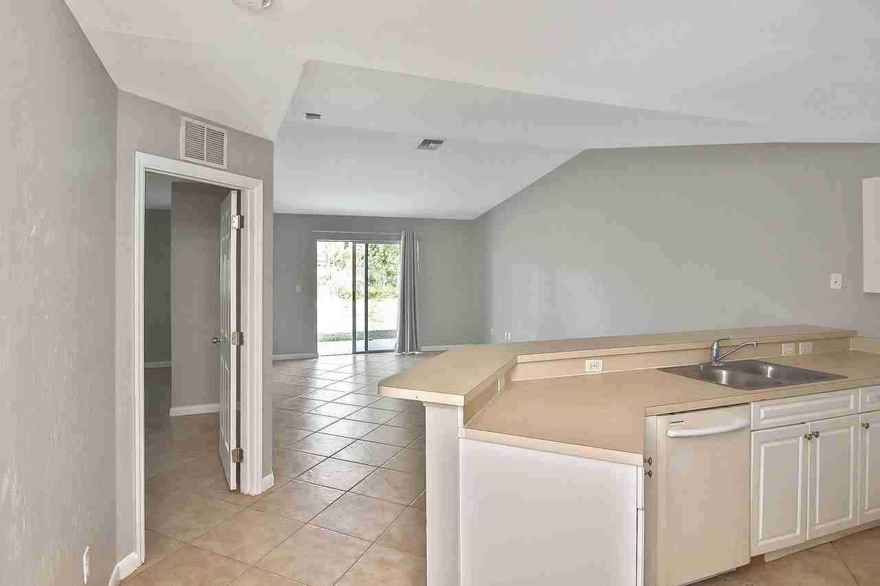 5321 28th St Sw - Photo 2 of 24