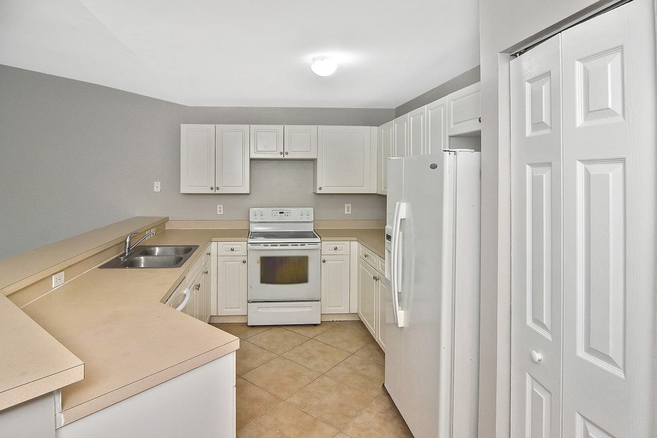 5321 28th St Sw - Photo 3 of 24