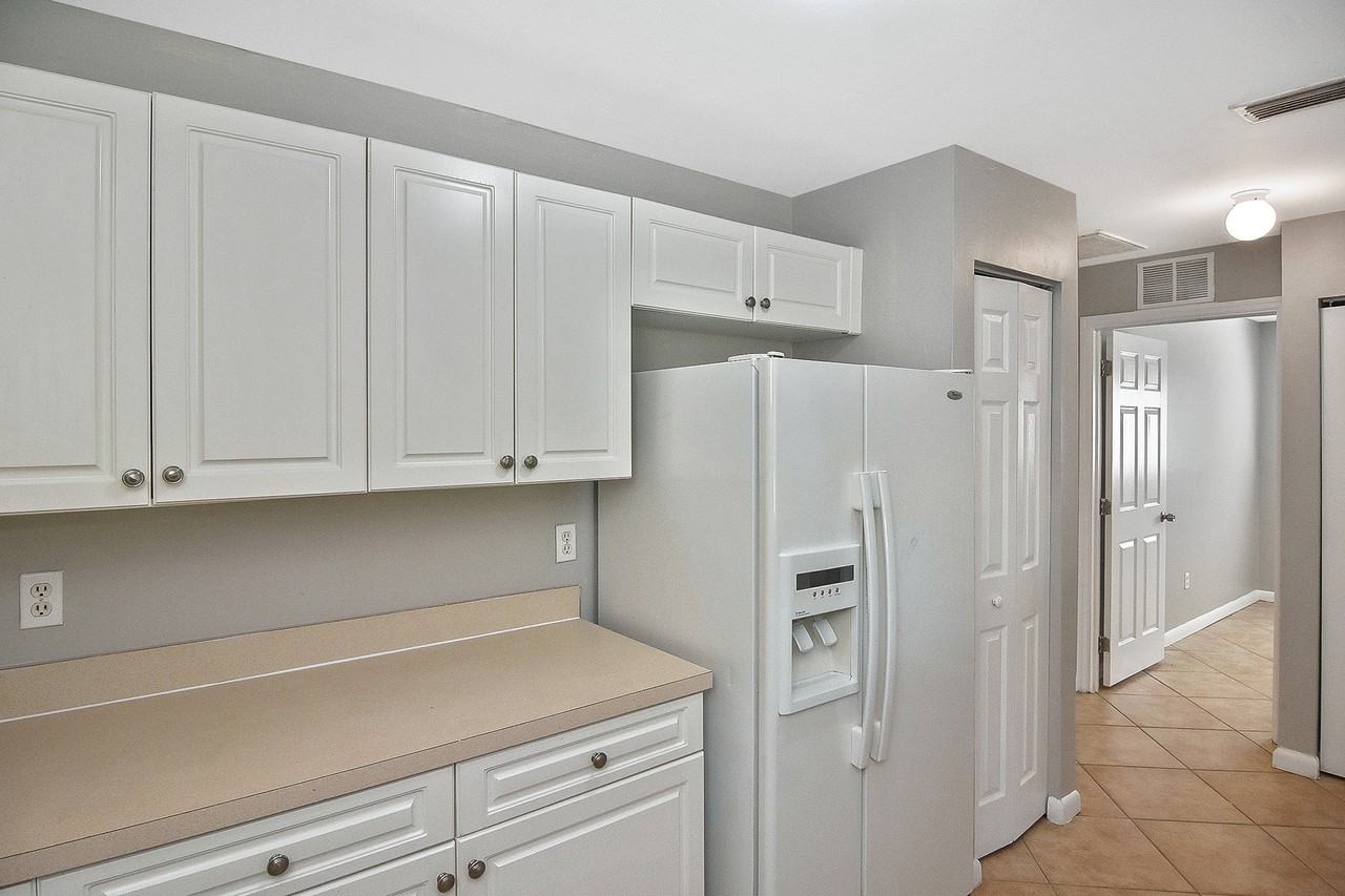 5321 28th St Sw - Photo 5 of 24