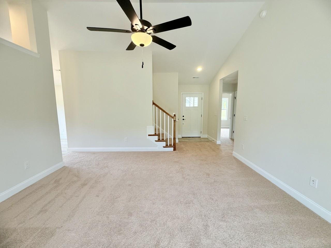 328 Gravel Hill Ct - Photo 4 of 28