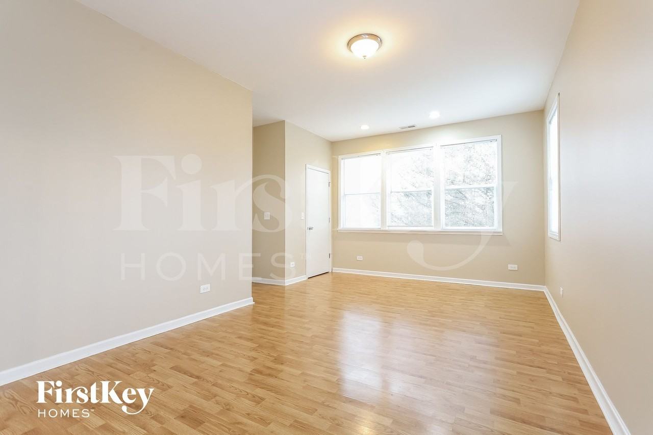 217 Fairfield Dr - Photo 5 of 15