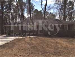 featured image of 1843 Wee Kirk Rd Se