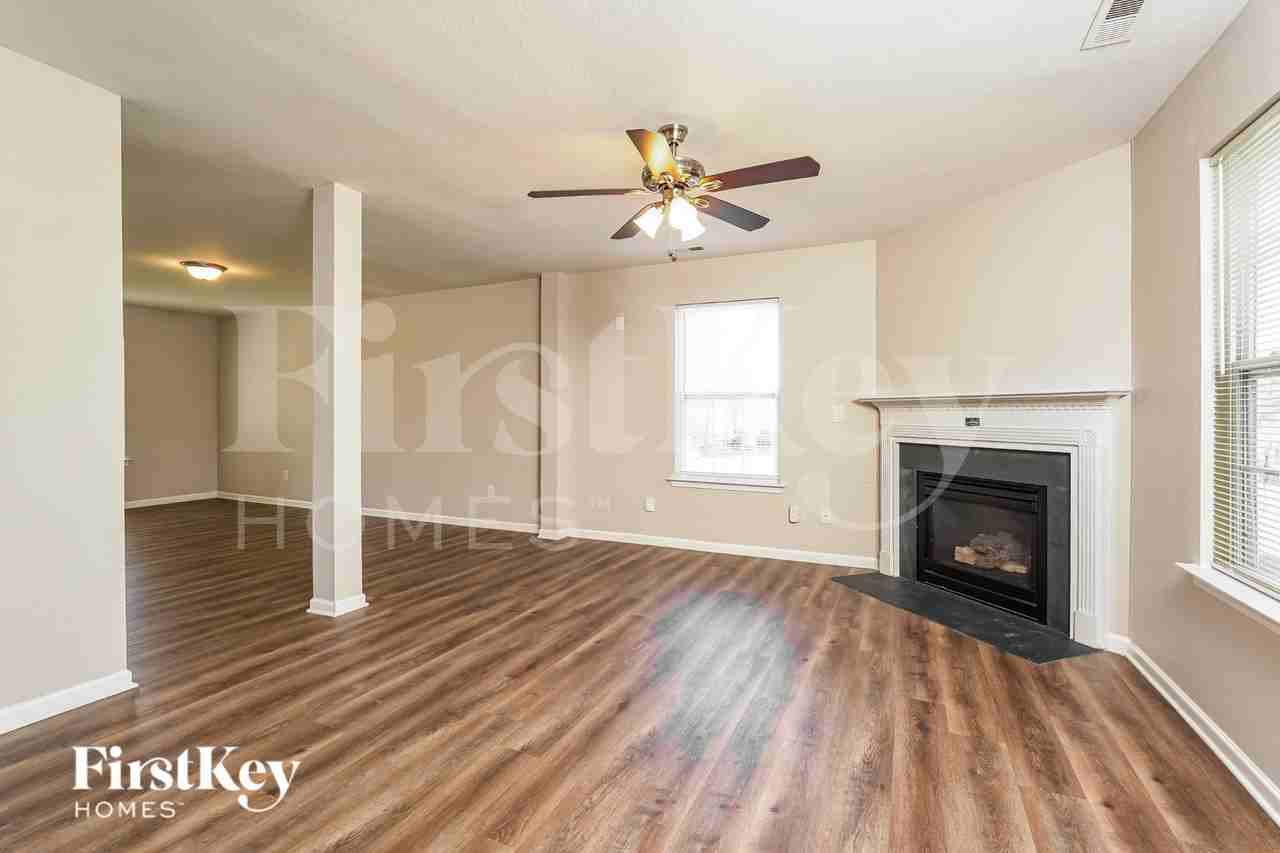 165 Salem Trail Ct - Photo 2 of 19