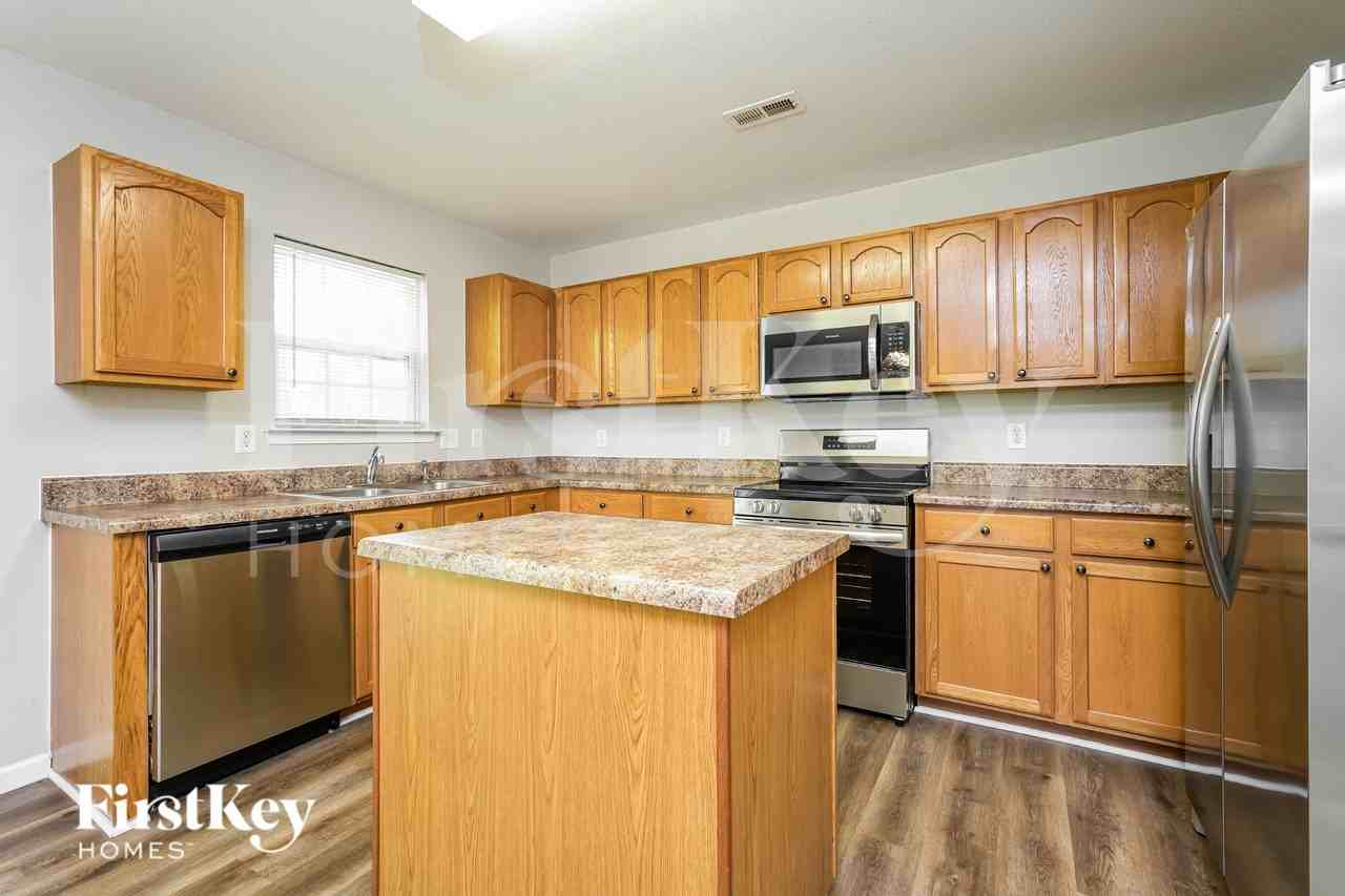 165 Salem Trail Ct - Photo 6 of 19