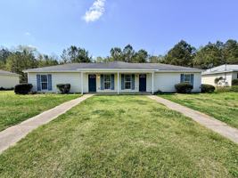 featured image of 16 Crosswinds Rd #B