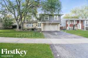 featured image of 1332 Jamie Ln