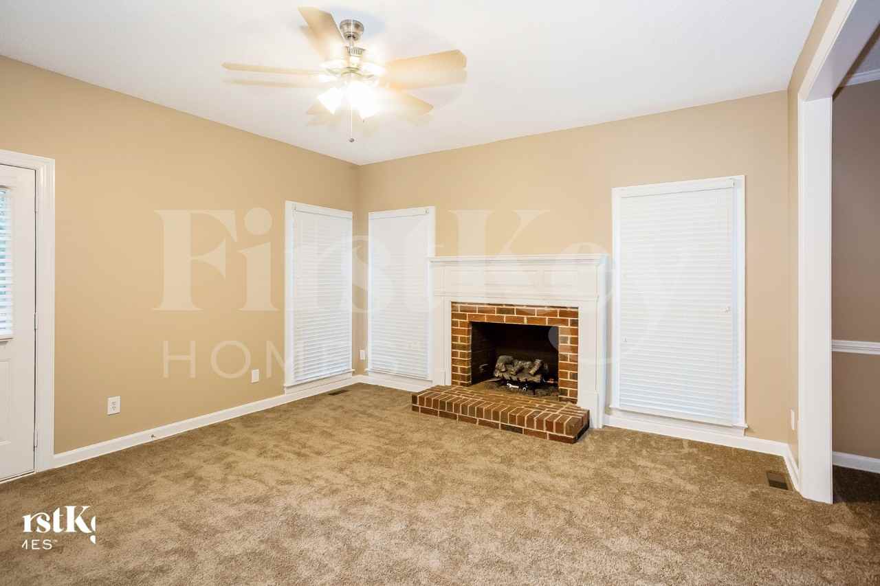 12620 Headquarters Farm Rd - Photo 5 of 16
