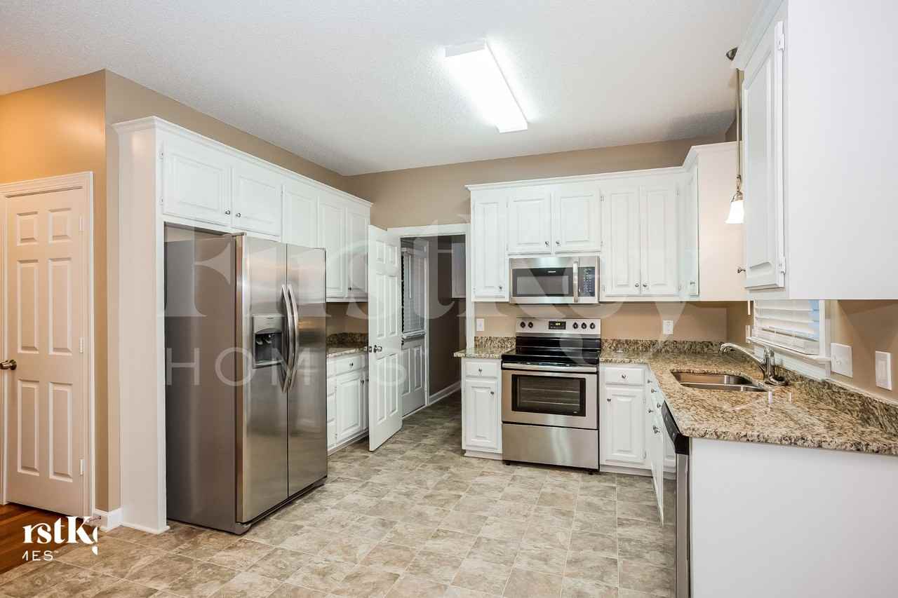 12620 Headquarters Farm Rd - Photo 7 of 16
