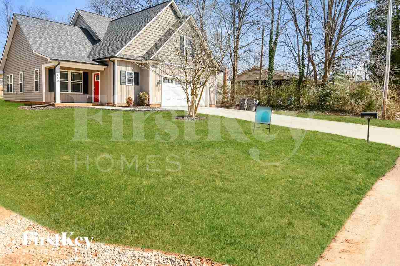 119 Cline St - Photo 2 of 15