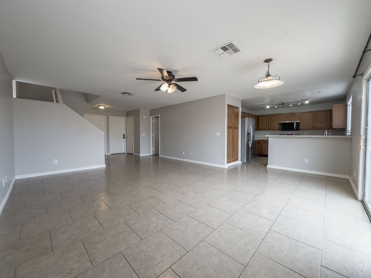 12225 N 122nd Dr - Photo 7 of 23