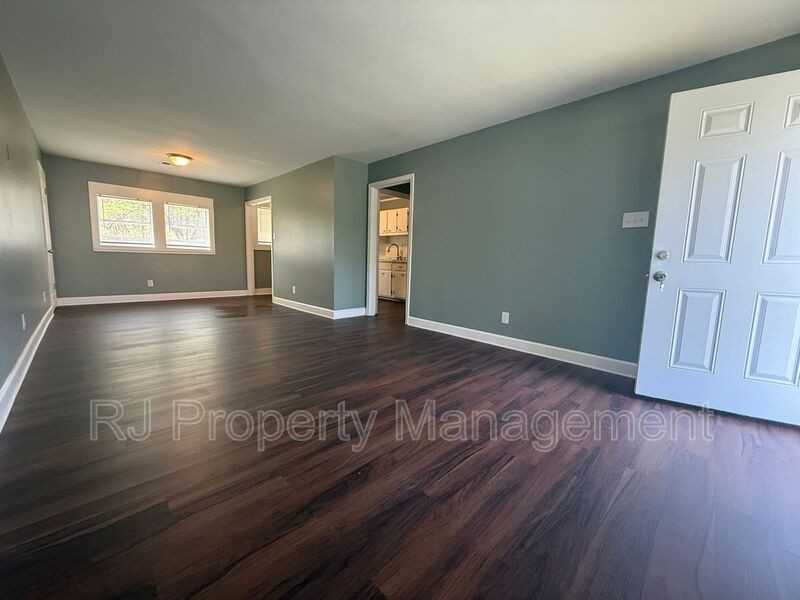 3613 Ladue St - Photo 2 of 9