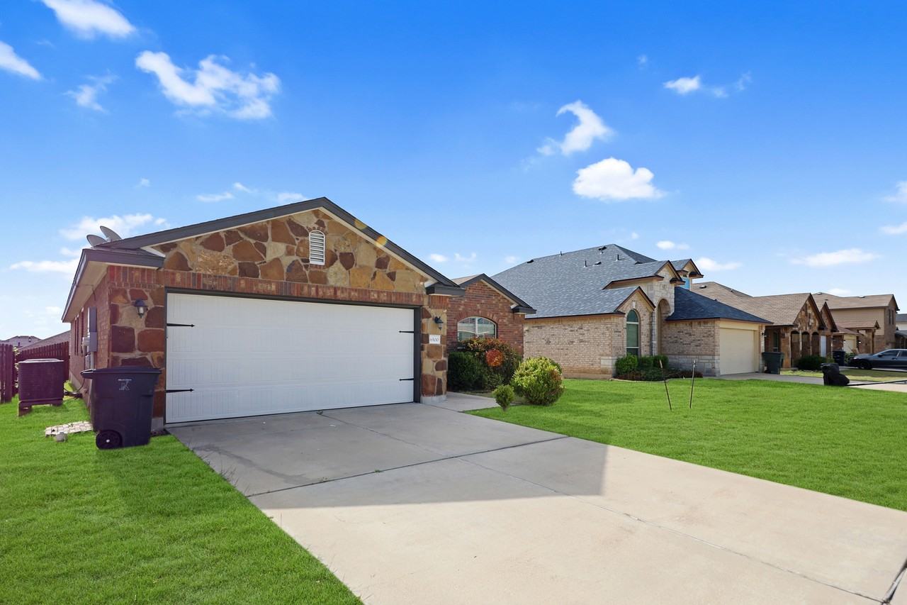 6500 Katy Creek Ln - Photo 2 of 20