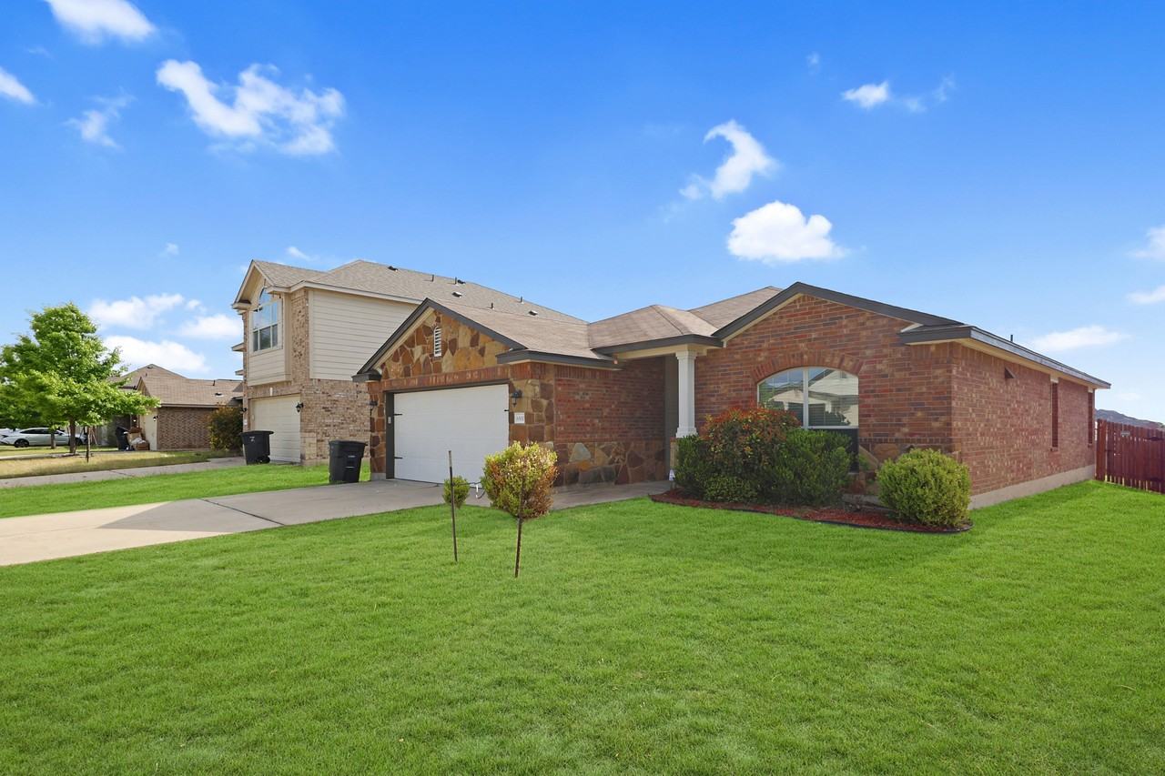 6500 Katy Creek Ln - Photo 3 of 20