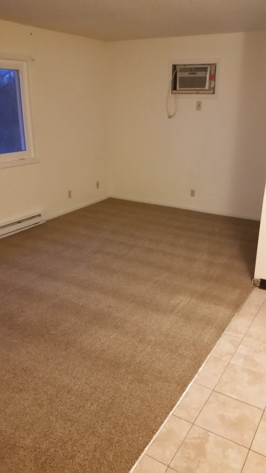 92 Sunnyslope Dr #4 - Photo 2 of 8