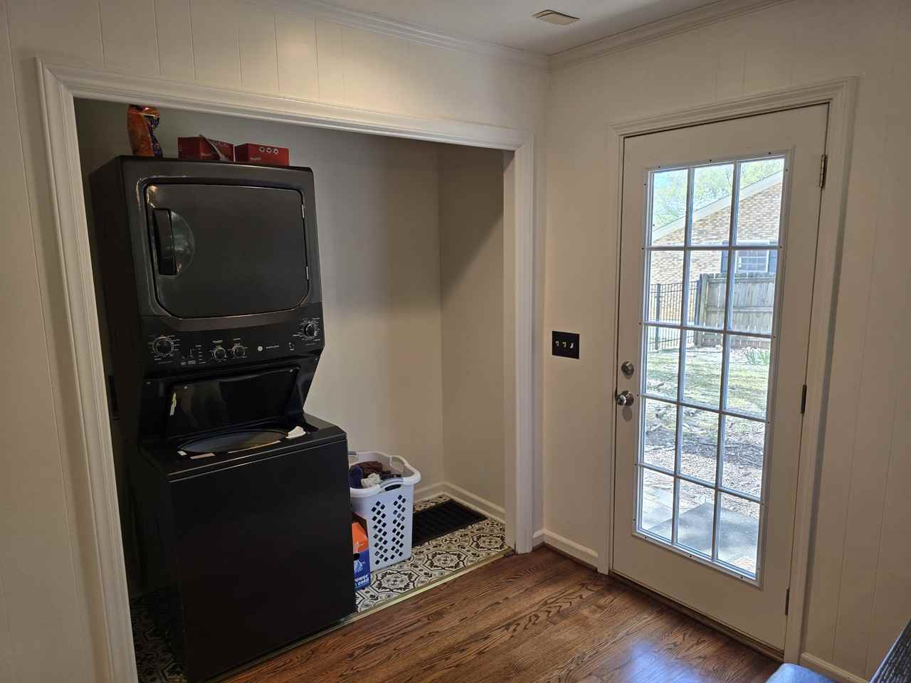 2815 Amherst Ave - Photo 6 of 20