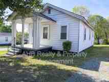 1104 W Webb Ave - Photo 1 of 1