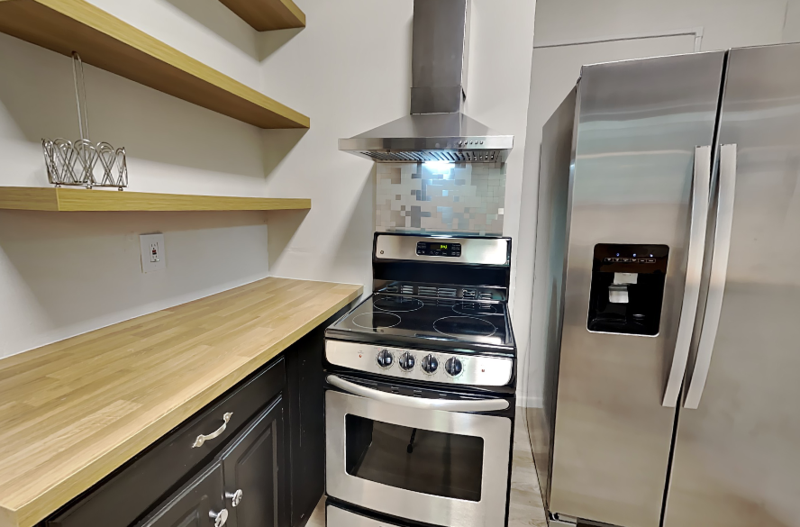 1409 S Westmoreland Dr #2 - Photo 2 of 20