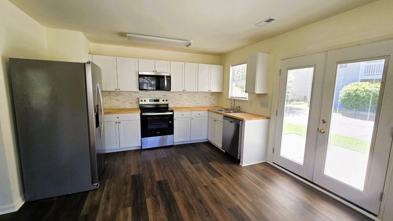 4414 Mcclelland Dr - Photo 2 of 13