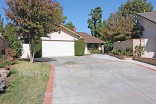 25433 Plaza Escovar - Photo 1 of 1