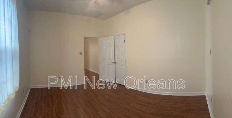 2328 Mandeville St - Photo 4 of 22