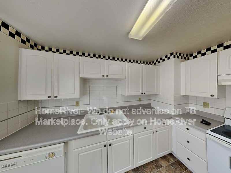 5614 N Cannon St - Photo 4 of 15