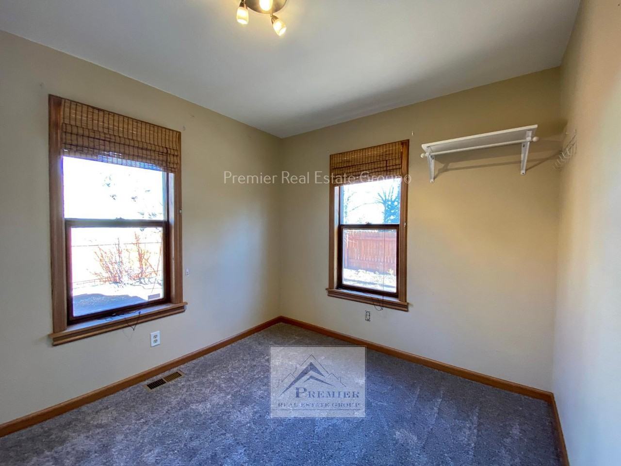 1 Alsace Way - Photo 5 of 15