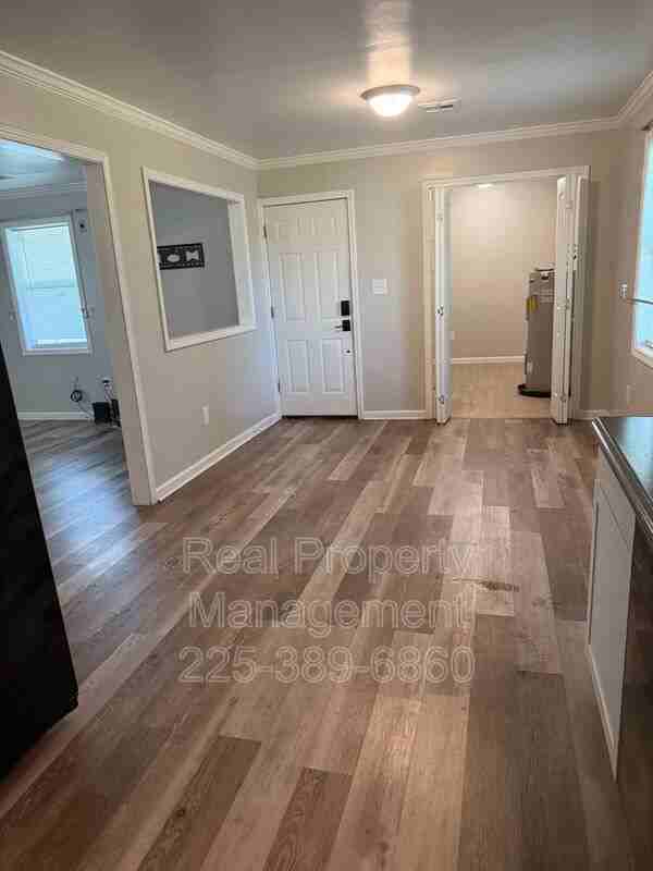 160 Ebony Dr - Photo 4 of 17