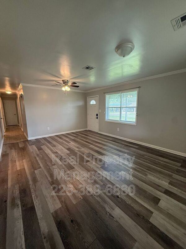 160 Ebony Dr - Photo 7 of 17