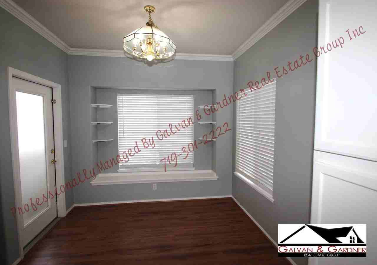 3850 Strawberry Field Grv Apt B - Photo 2 of 19